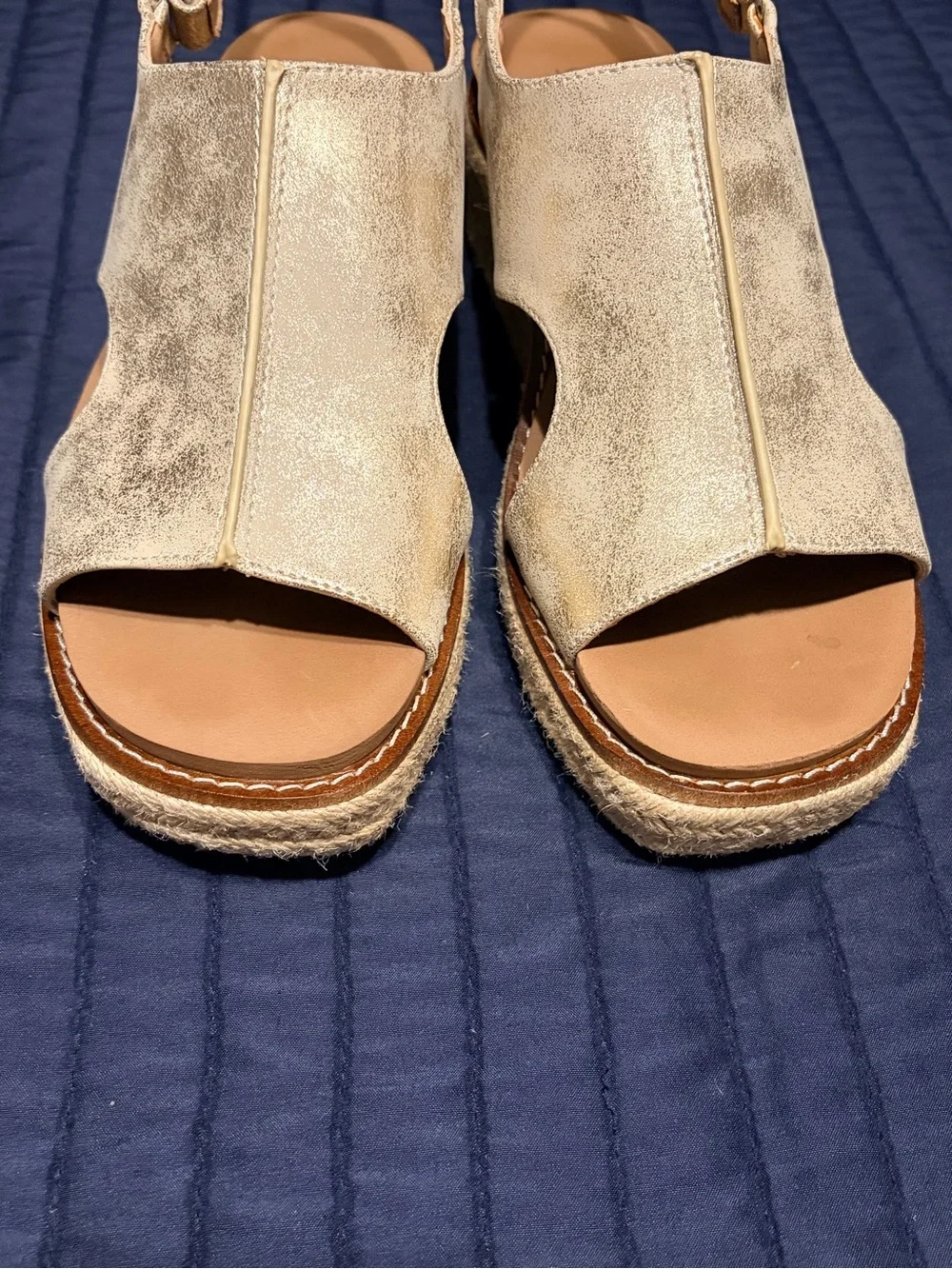Corkys Gold Metallic “Ready or Not” woman’s size 8.